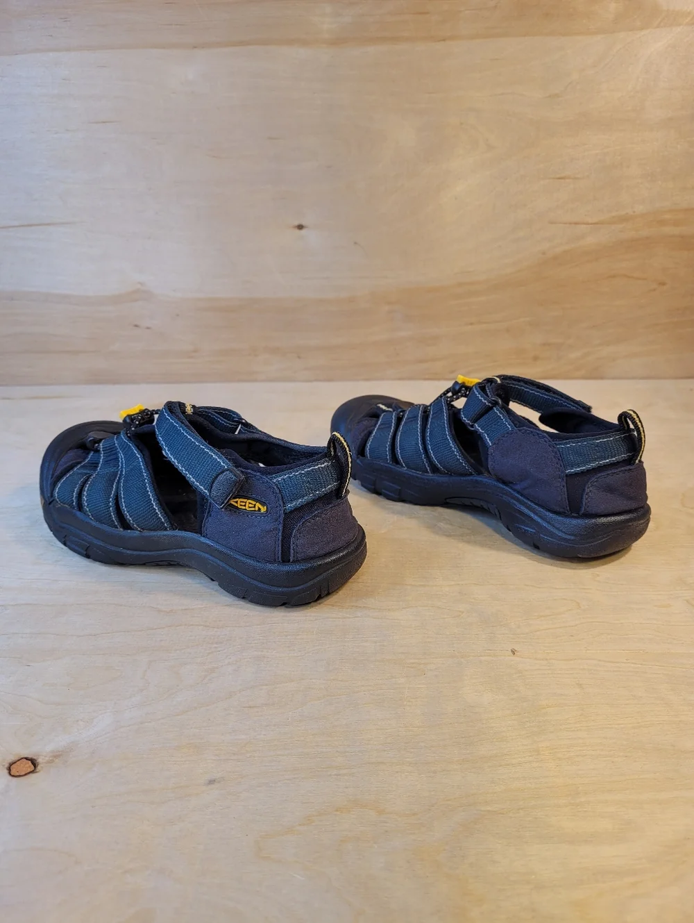 KEEN Newport H2 Waterproof Hiking Washable Kids Sandals - Picture 6 of 10